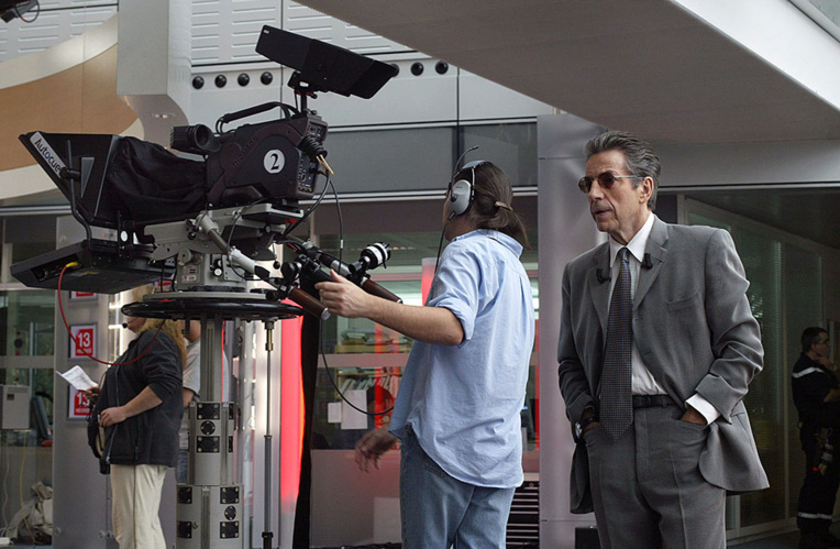 France Ô: Macron veut une concertation sur l'outre-mer à la télévision publique