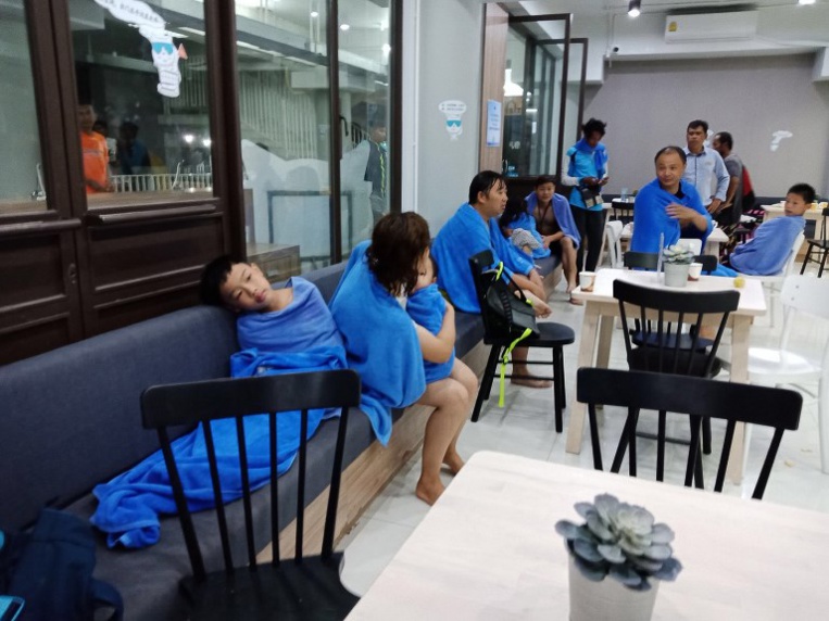 Thaïlande: une vingtaine de disparus dans un naufrage au large de Phuket