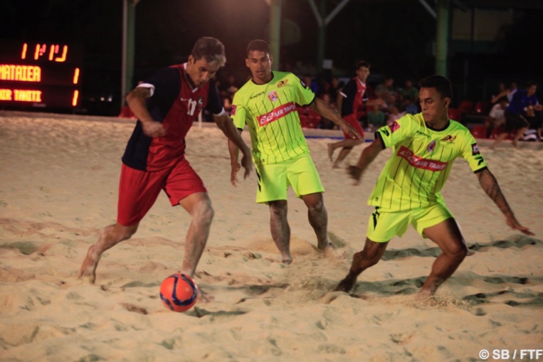 Smith Tino a permis à son équipe de gagner contre celle de Teva Zaveroni Smith Tino a permis à son équipe de gagner contre celle de Teva Zaveroni