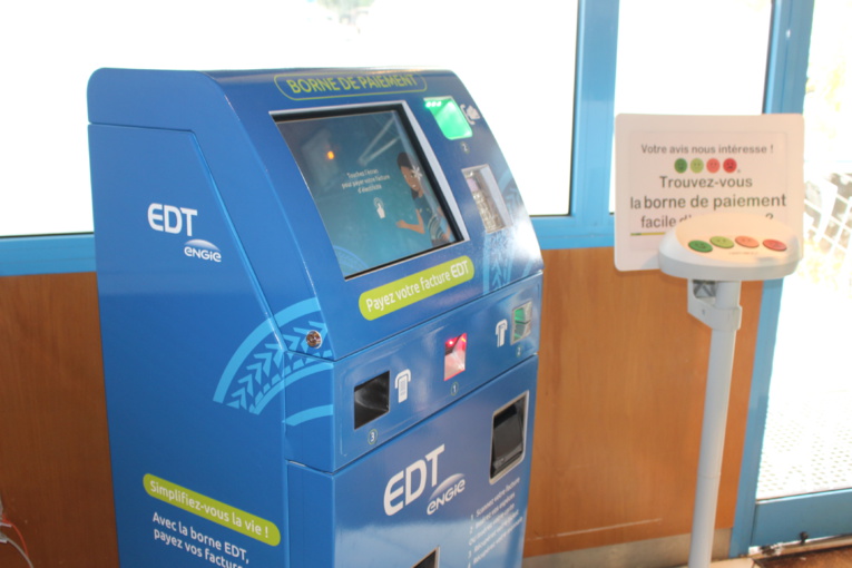 Une borne est installée à l'agence Puurai. C'est la première. Une borne est installée à l'agence Puurai. C'est la première.