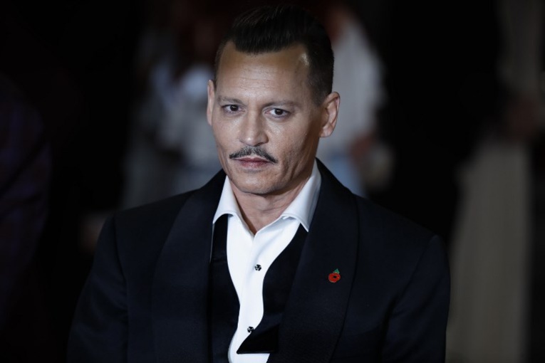 Johnny Depp met fin à une plainte de 25 millions de dollars contre ses ex-managers