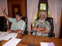 Les rapporteurs (de gauche à droite) : messieurs Pascal LUCIANI et Ronald TEROROTUA