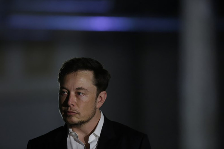 Le patron de Tesla trouve un accord avec le créateur de la "licorne qui pète"