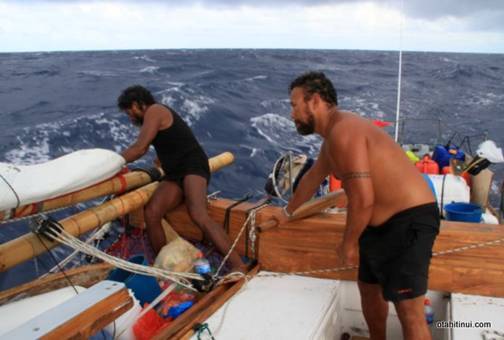 Tout le monde sur le pont
