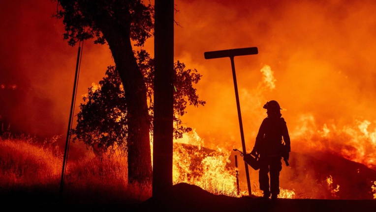 Les incendies s'étendent en Californie, six morts, des milliers d'évacués