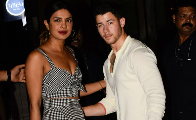 Après deux mois de romance, Priyanka Chopra et Nick Jonas se fiancent