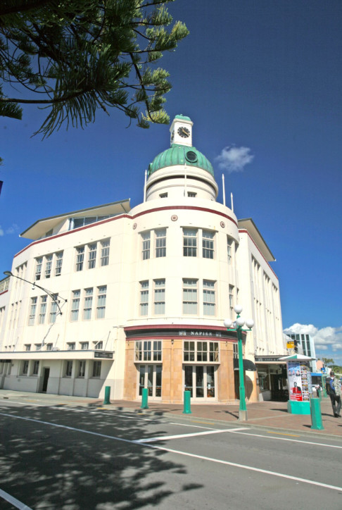 L’un des nombreux bâtiments Art Déco de la ville de Napier, complètement reconstruite après le séisme destructeur de 1931.