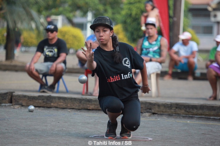 April Tuaiva n'est autre que la sœur de Vickson Tuaiva April Tuaiva n'est autre que la sœur de Vickson Tuaiva