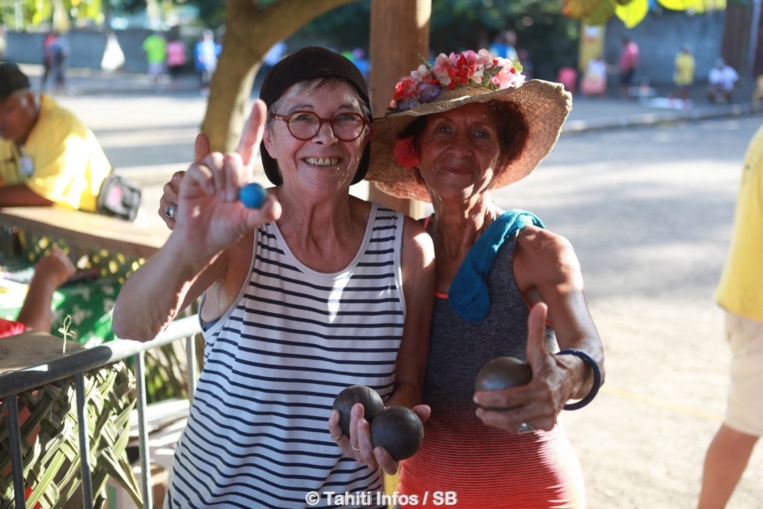 Anièce Lyleire et Chantal Vehiatua ont participé pour la première fois, réussissant à marquer 8 points Anièce Lyleire et Chantal Vehiatua ont participé pour la première fois, réussissant à marquer 8 points