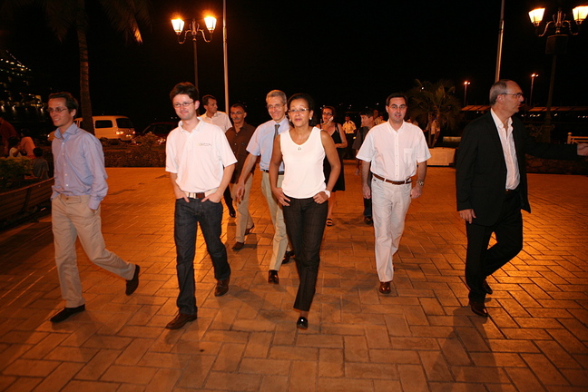 Marie-Luce Penchard: Dîner aux roulottes