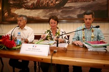 Anne Bolliet a expliqué son rapport à la presse