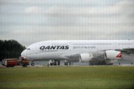 Les Airbus A380 de Qantas toujours cloués au sol