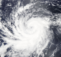 Hawaï placé en alerte à cause de l'ouragan Lane, passé en catégorie 4