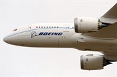 Un problème de réacteur oblige un Boeing de la Qantas à rebrousser chemin
