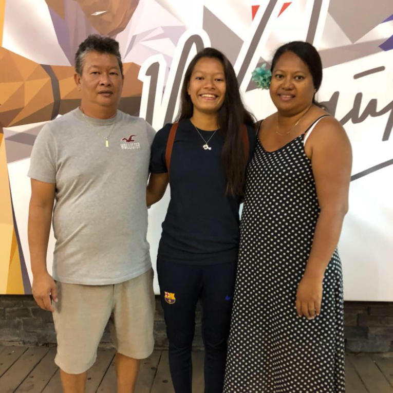 Kiani Wong avec ses parents