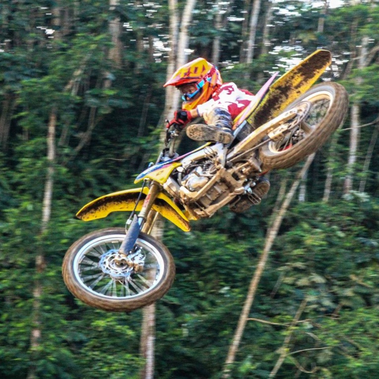 Jaïrus a toujours été passionné de motocross Jaïrus a toujours été passionné de motocross