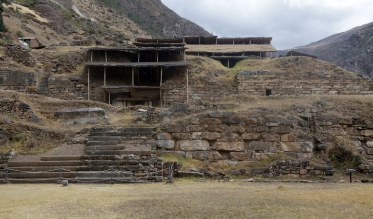 Au Pérou, une sépulture pré-Inca découverte grâce à des mini-robots
