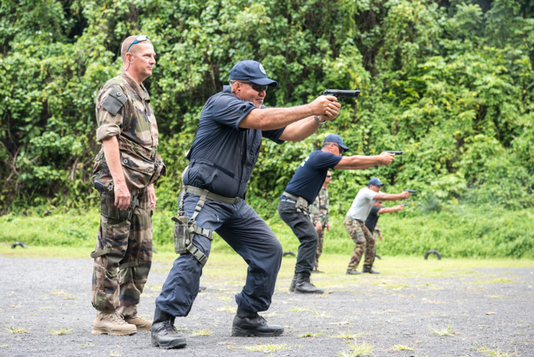 Huit policiers des Iles Cook formés par le RIMaP Huit policiers des Iles Cook formés par le RIMaP