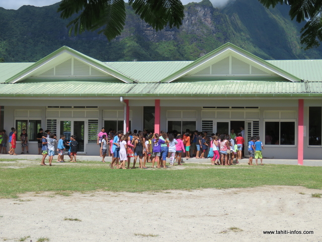 Sur Moorea, on compte plus de 2 000 élèves inscrits dans les 11 établissements scolaires de l'île.