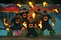 Danseurs de Feu (photo: Hereiti Largeteau)