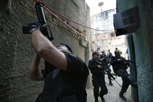 Après la prise du bastion des narcos, la police va poursuivre son offensive à Rio