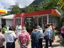 Vodafone inaugure sa nouvelle boutique à Moorea Vodafone inaugure sa nouvelle boutique à Moorea