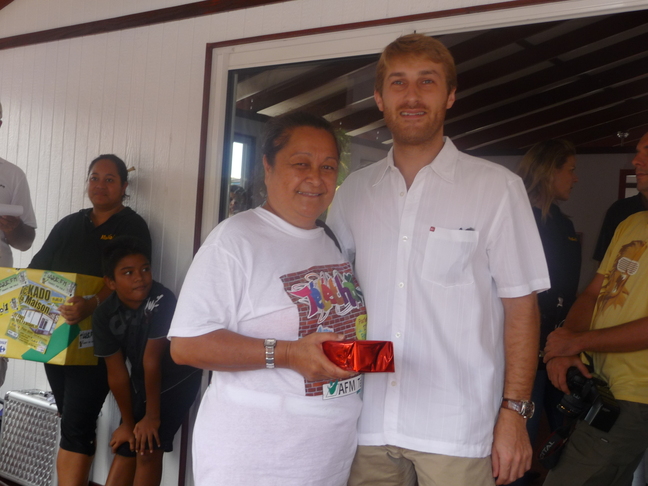 Mathilde remporte les 100 000 francs de Ticket CASH à grattter, peut-êtr un billet à 5 Millions?