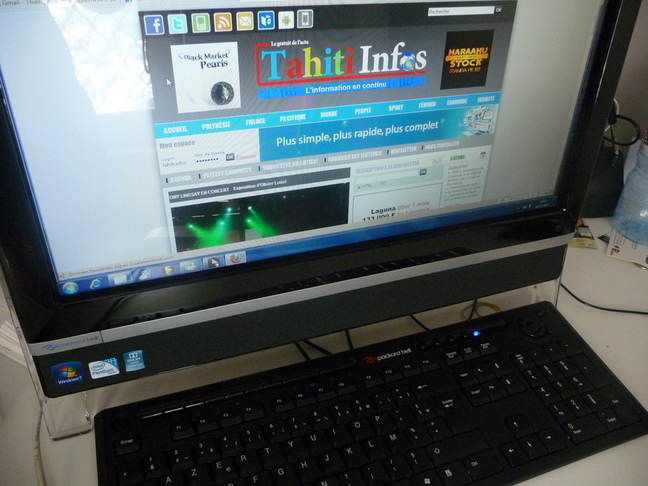 Tout en haut de votre page d'accueil, retrouvez en permanence les liens vers tous les web services de Tahiti Infos!