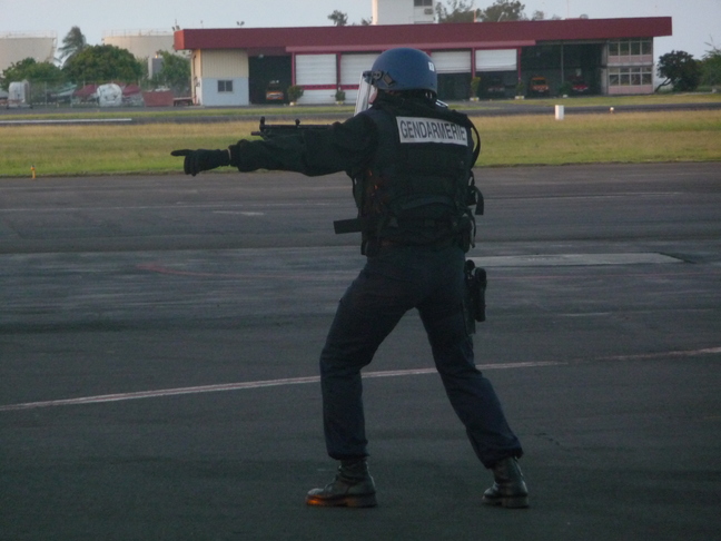 OPERATION "PIRATAIR", le GIGN intervient sur le tarmac de Faa'a