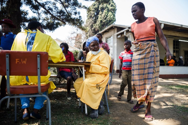 Choléra au Zimbabwe: 24 morts selon un nouveau bilan, pénurie de médicaments