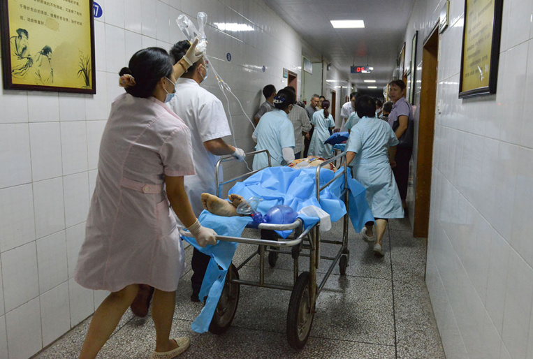 Une voiture fonce dans la foule en Chine: 11 morts, 44 blessés Une voiture fonce dans la foule en Chine: 11 morts, 44 blessés