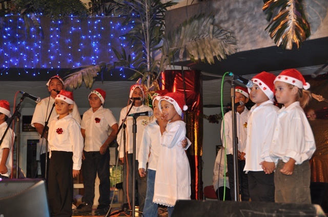 Punauuia: les confessions religieuses présentent Noel