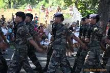 Les armées vont supprimer 1.000 postes en Polynésie française