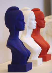 Le gouvernement veut favoriser l'accès des ultramarins à la Fonction publique Le gouvernement veut favoriser l'accès des ultramarins à la Fonction publique