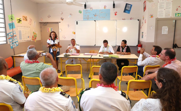 Signature de conventions « classe de défense et de sécurité globale »