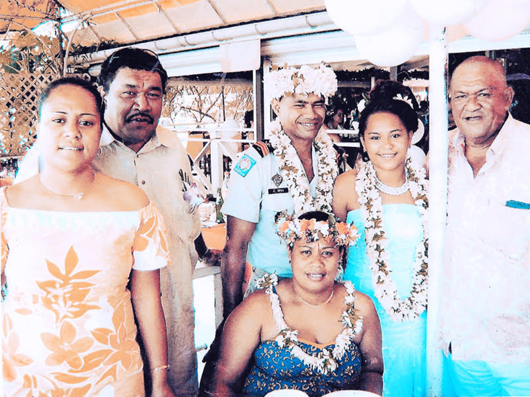 Angelo Opuu lors de son mariage.