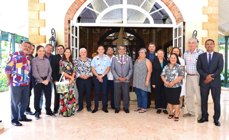 Le nouveau président du CESC et son bureau reçus à la présidence Le nouveau président du CESC et son bureau reçus à la présidence
