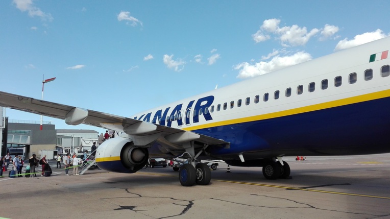 Grève européenne chez Ryanair, des dizaines de vols annulés Grève européenne chez Ryanair, des dizaines de vols annulés