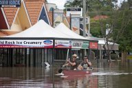 Brisbane échappe au pire mais devra reconstruire "comme après une guerre"