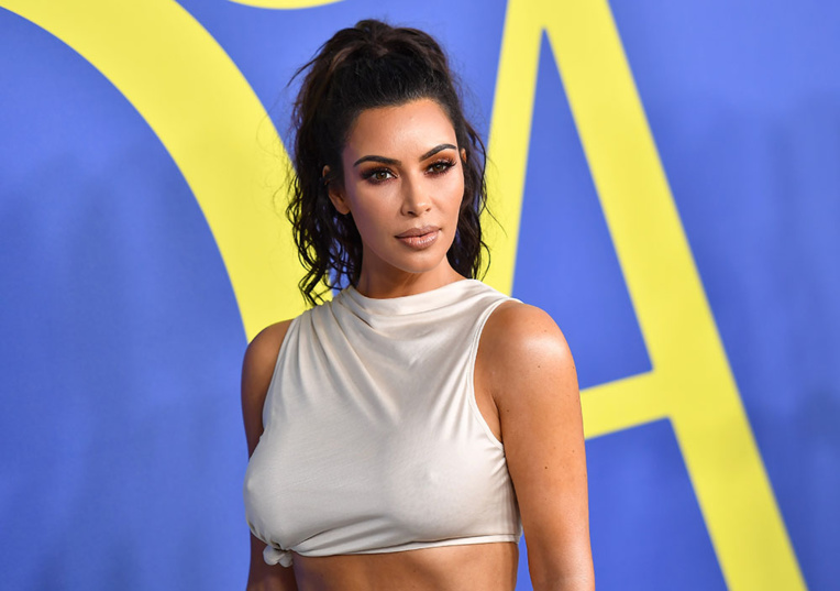 Braquage de Kim Kardashian: l'assurance attaque le garde du corps en justice Braquage de Kim Kardashian: l'assurance attaque le garde du corps en justice