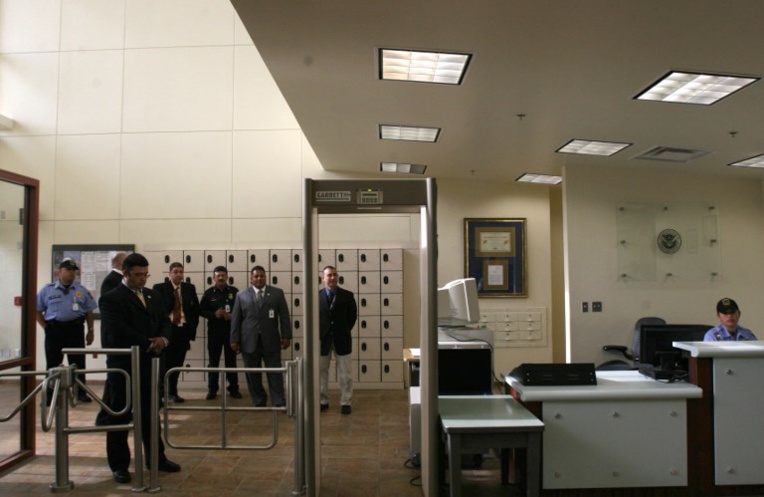 Les douaniers néo-zélandais peuvent vous demander votre mot de passe Les douaniers néo-zélandais peuvent vous demander votre mot de passe