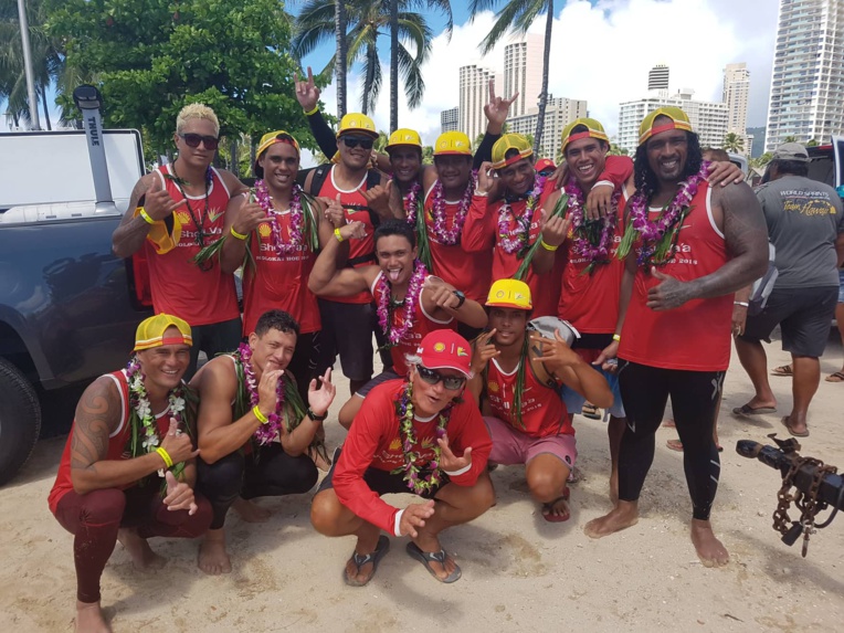 Va'a V6 - Moloka'i Hoe 2018 : Shell Va'a gagne largement Va'a V6 - Moloka'i Hoe 2018 : Shell Va'a gagne largement