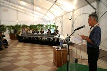 Discours de Gaston Tong Sang à l'occasion d'une rencontre avec les enseignants et personnels de l'éducation