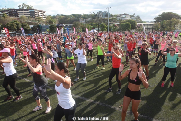 Plus de 1000 personnes étaient présentes Plus de 1000 personnes étaient présentes