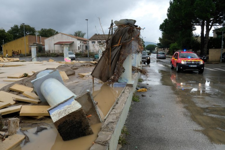 Les inondations ayant fait 11 morts et 3 disparus dans l'Aude ont touché plus de 70 communes, a indiqué mardi à l'AFP le préfet du département Alain Thirion, mais plus d'une centaine devraient être recensées au terme de l'inventaire.