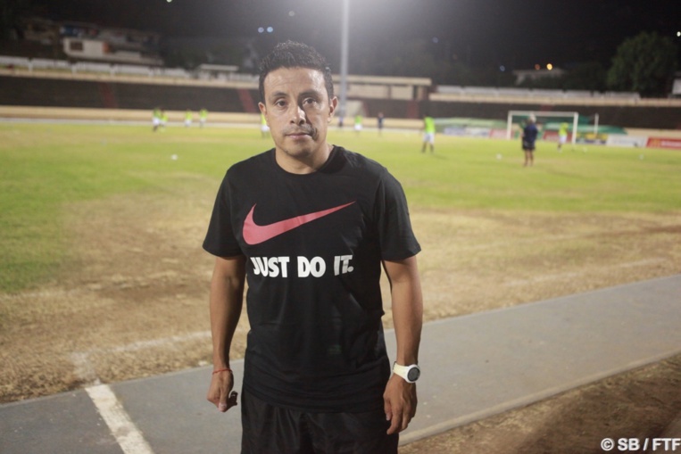 Efrain Araneda, coach de Central