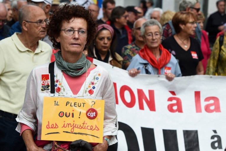Les retraités manifestent, l'exécutif sous pression de sa majorité Les retraités manifestent, l'exécutif sous pression de sa majorité