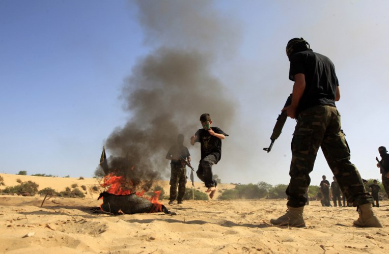 La France veut rapatrier certains des 150 enfants de jihadistes français signalés en Syrie La France veut rapatrier certains des 150 enfants de jihadistes français signalés en Syrie