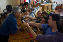 Polynésie/budget: Gaston Tong Sang appelle à un retour aux urnes
