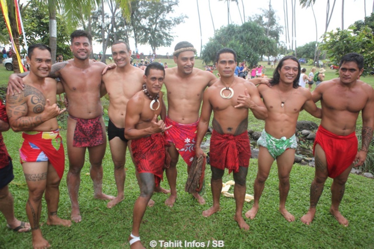 Comunion entre îliens lors des derniers Tuaro Maohi